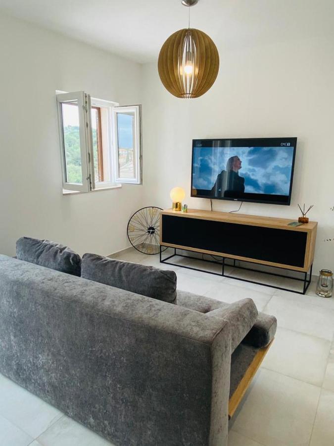 New Apartment With Panoramic View Стоморска Экстерьер фото